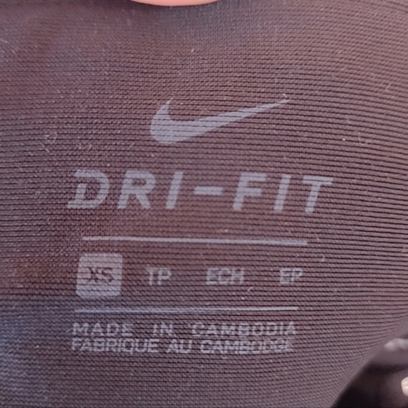 Nike Dri- fit xs - Picture 2 of 2